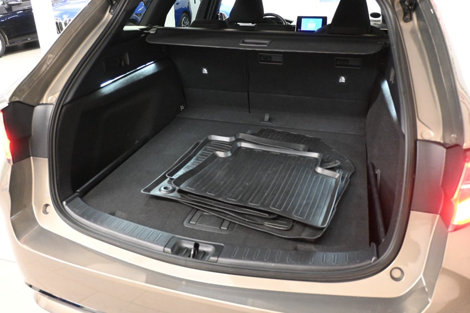 Toyota Corolla 1,8 Hybrid Active Smart Touring Sports MDS 5d