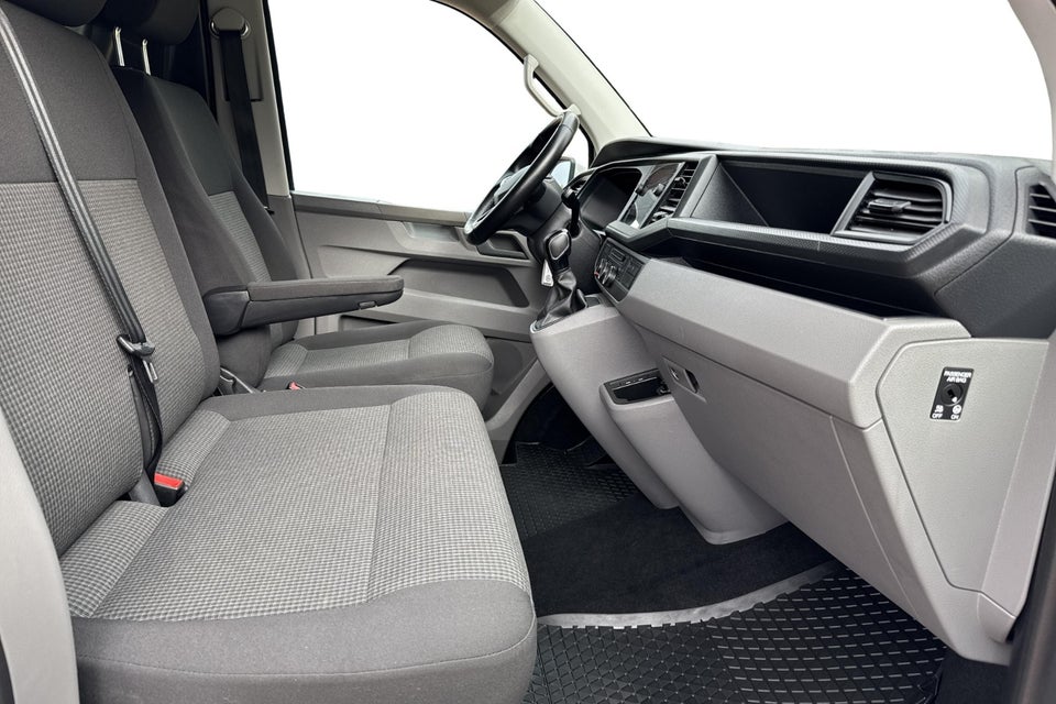 VW Transporter 2,0 TDi 150 Kassevogn DSG lang