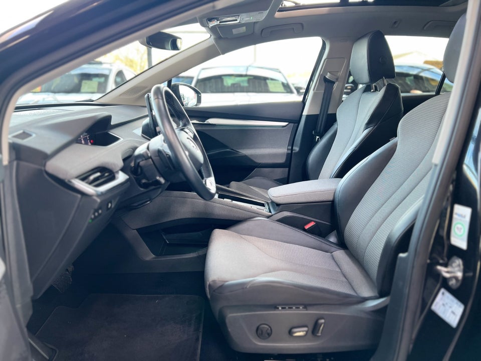 Skoda Enyaq 80x iV Loft 5d