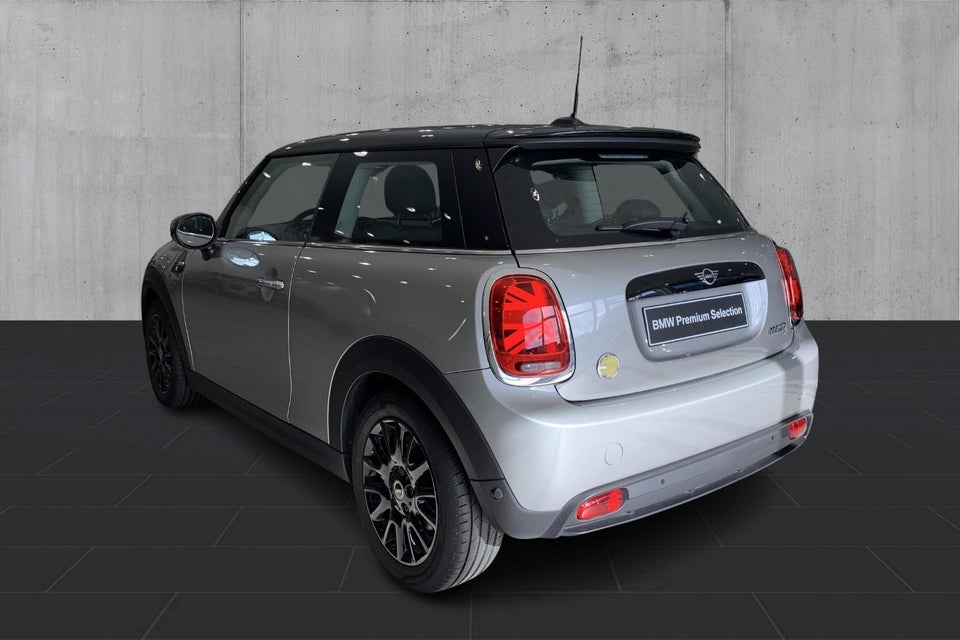 MINI Cooper SE Classic Trim 3d