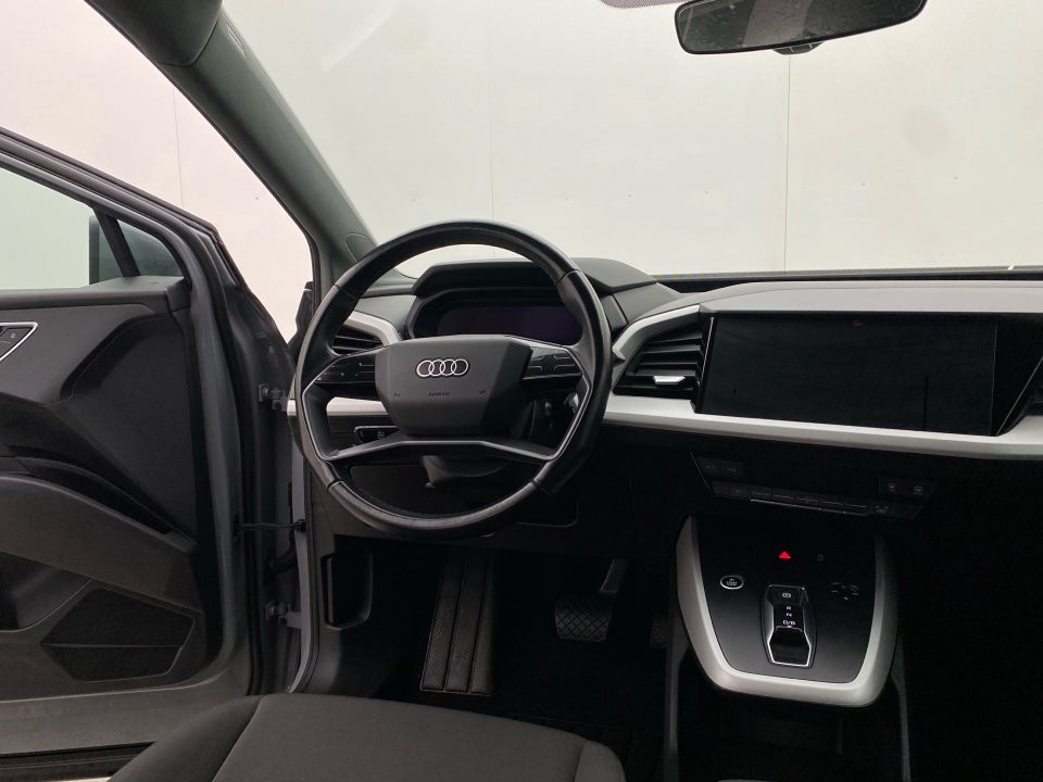 Audi Q4 e-tron 35  5d