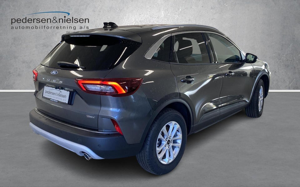 Ford Kuga 2,5 PHEV Titanium CVT 5d