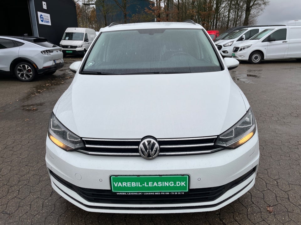 VW Touran 2,0 TDi 115 Highline DSG Van 5d