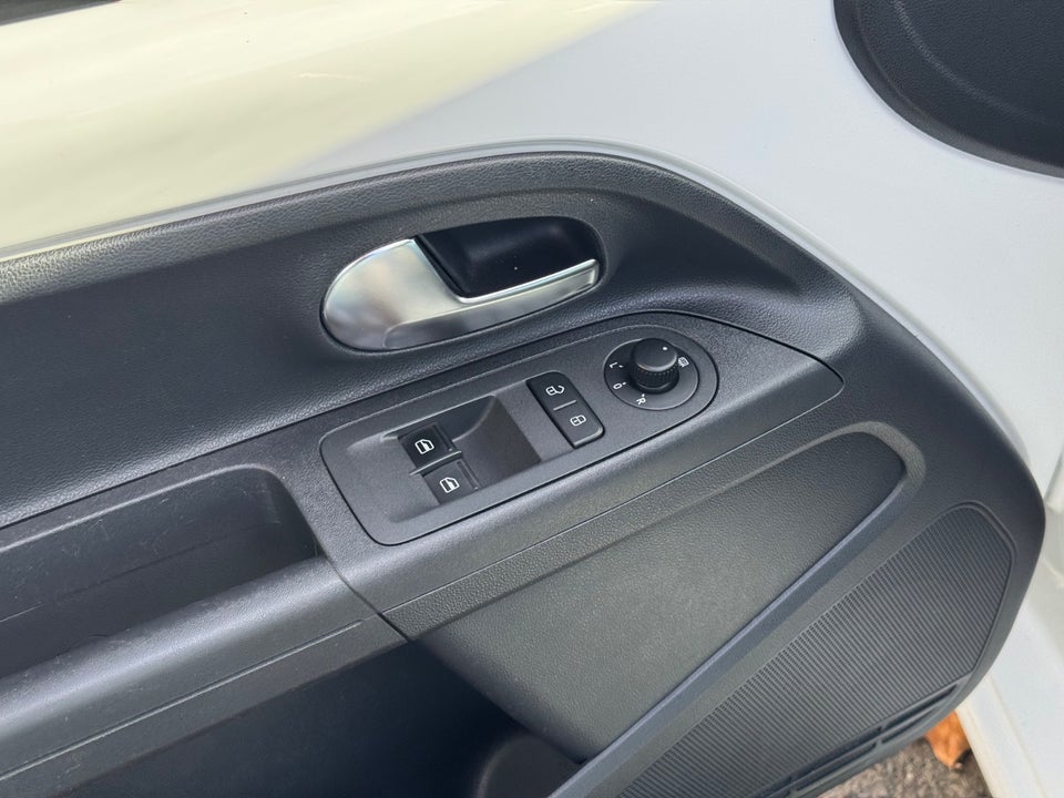 VW Up! 1,0 60 Move Up! BMT 5d