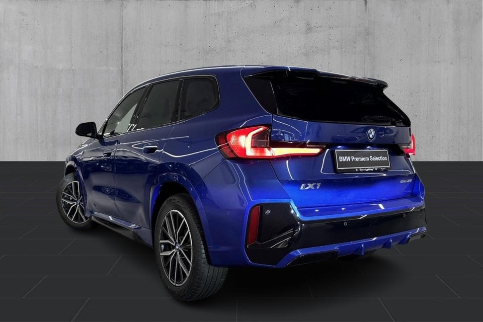 BMW iX1 eDrive20 Fully Charged M-Sport 5d