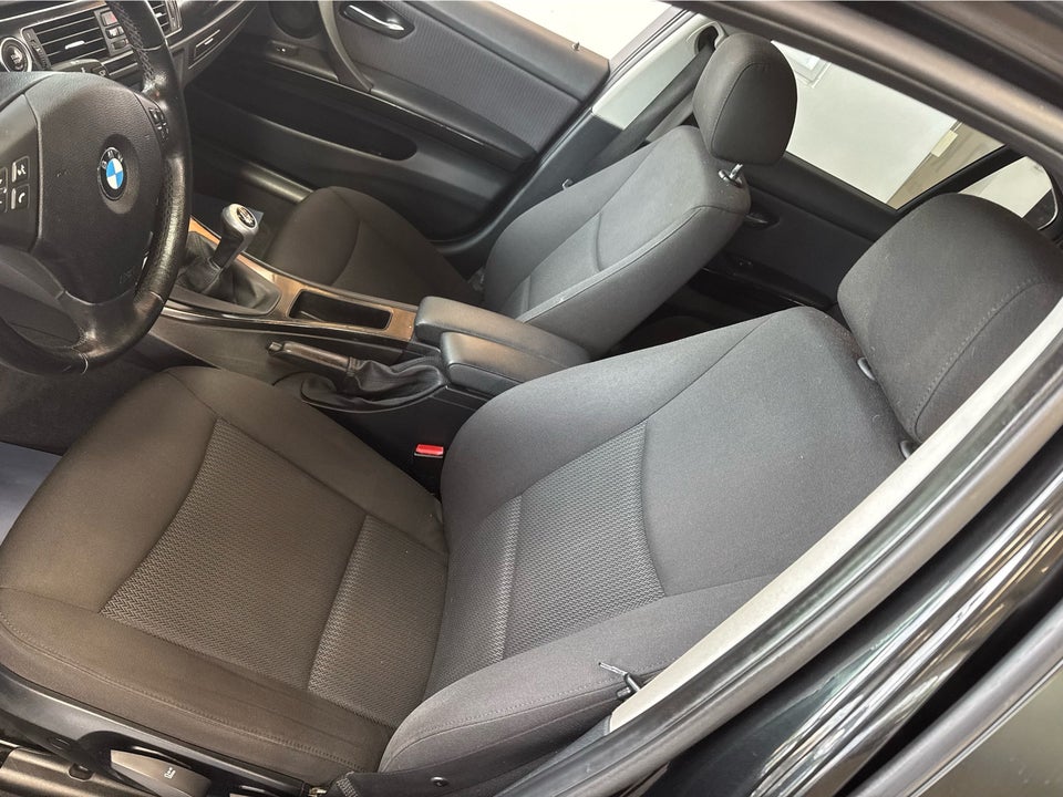 BMW 318d 2,0  4d