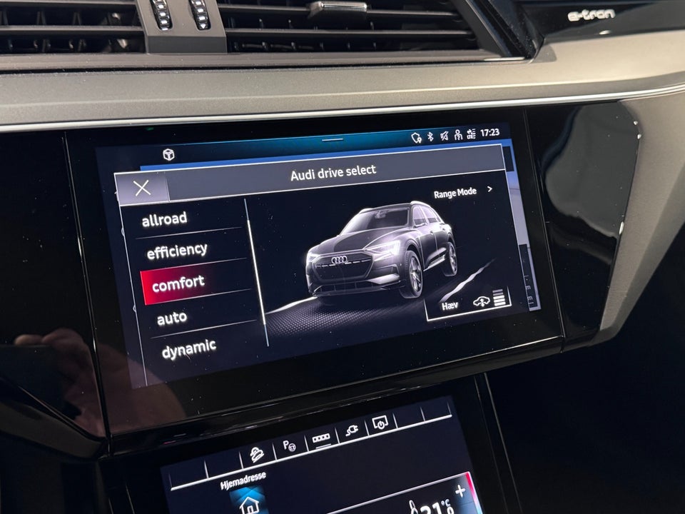 Audi e-tron 50 quattro 5d