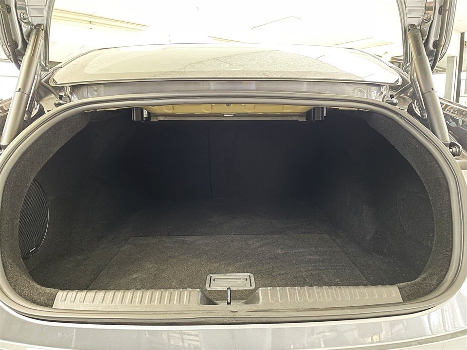 Xpeng P7 Long Range 4d