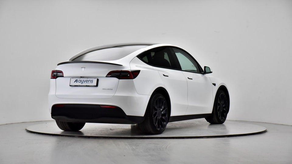 Tesla Model Y Performance AWD 5d