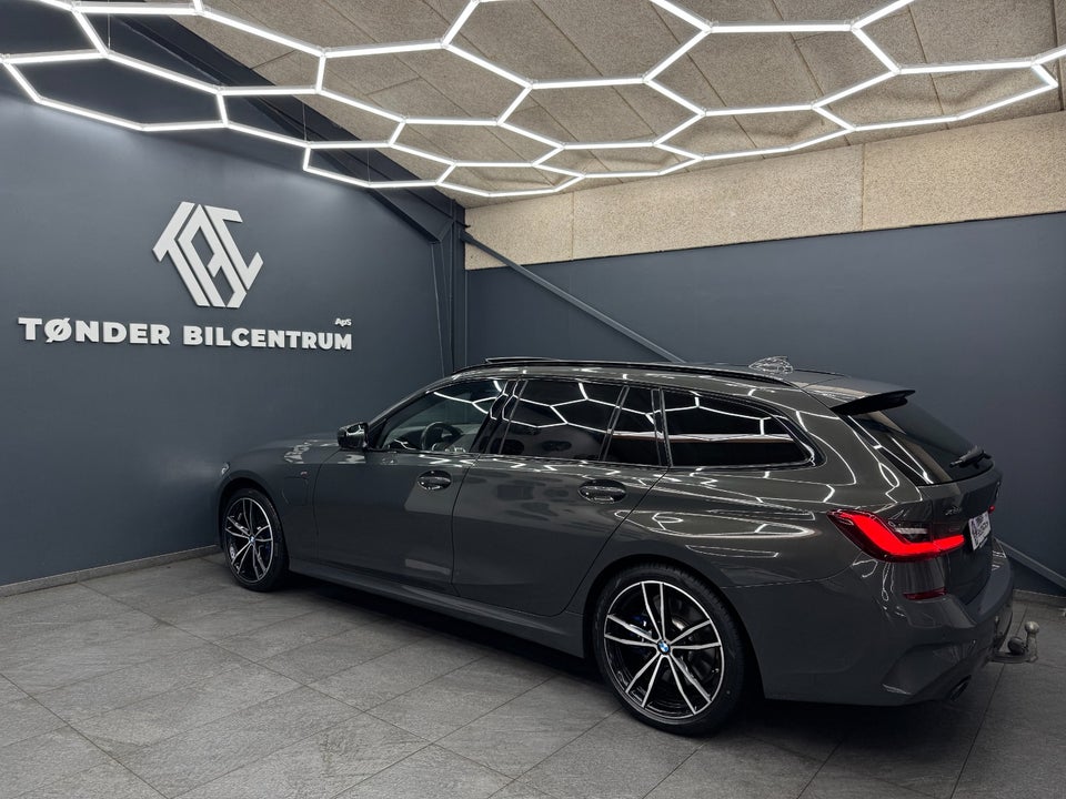 BMW 330e 2,0 Touring M-Sport xDrive aut. 5d