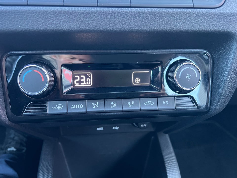 Skoda Fabia 1,0 TSi 110 Active Combi DSG 5d