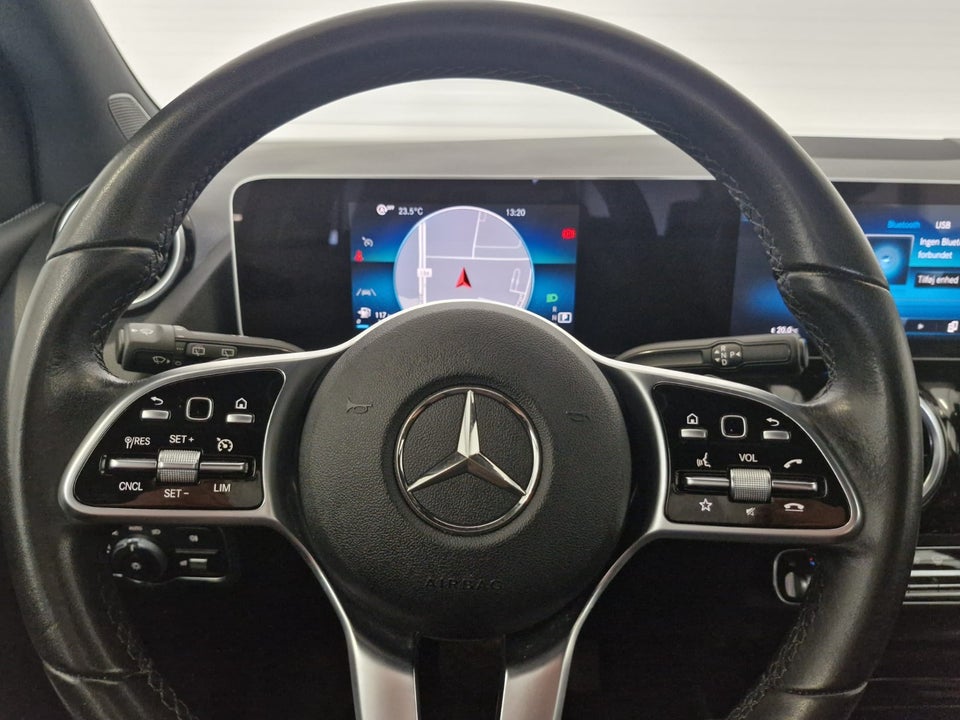 Mercedes B200 1,3 Progressive aut. 5d