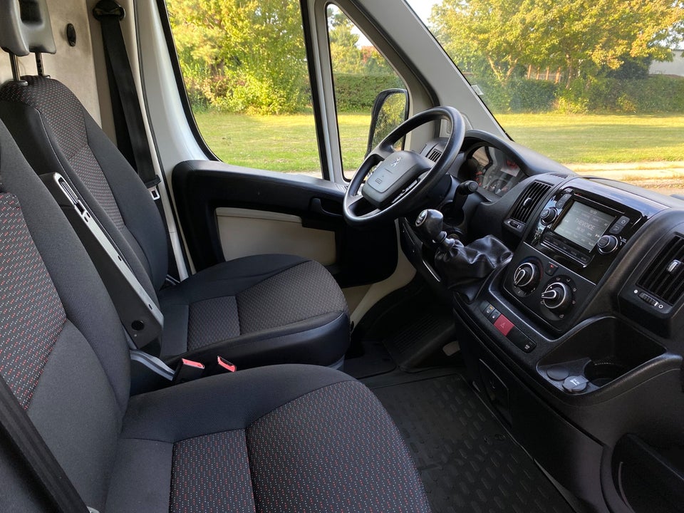 Peugeot Boxer 335 2,0 BlueHDi 130 L3H2