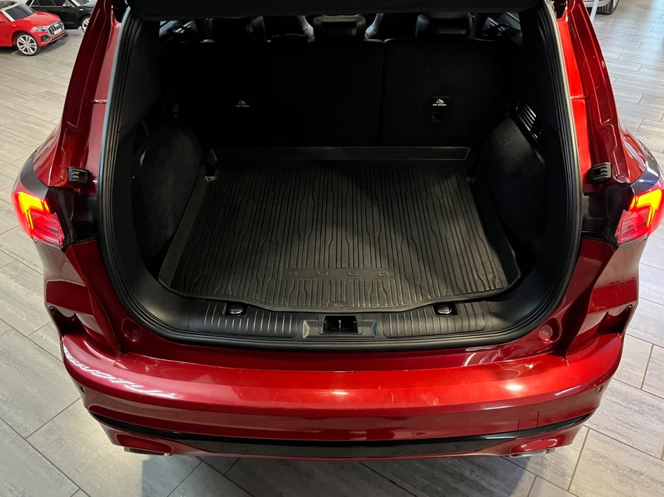 Ford Kuga 2,5 PHEV ST-Line X CVT 5d