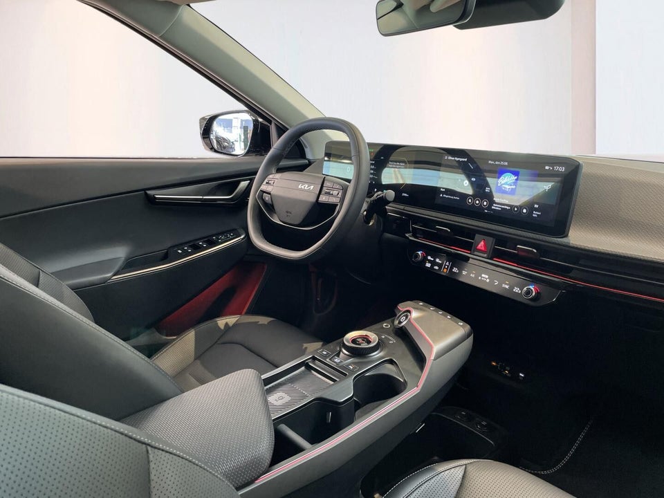 Kia EV6 84 Long Range Upgrade 5d