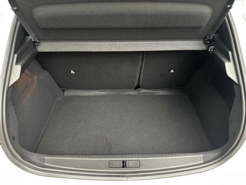 Peugeot e-208 50 Allure 5d