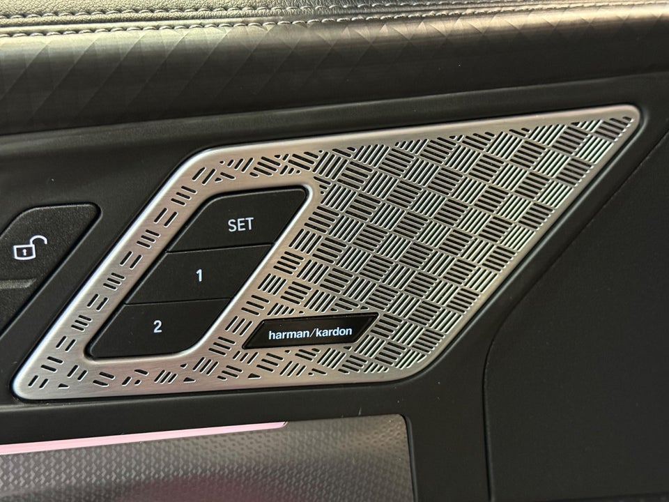 BMW iX2 xDrive30 Fully Charged M-Sport 5d