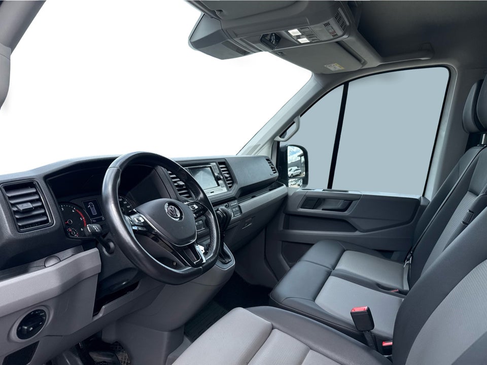 VW Crafter 35 2,0 TDi 163 Kassevogn L3H3 aut. RWD