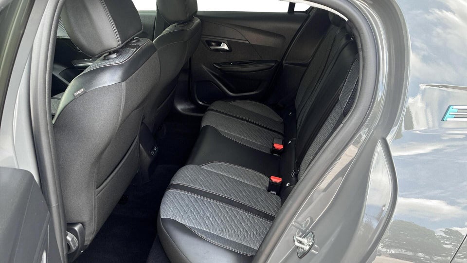 Peugeot e-208 54 Allure 5d