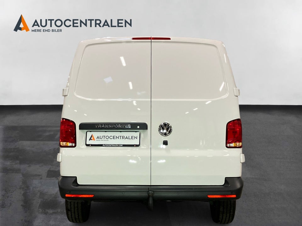 VW Transporter 2,0 TDi 150 Kassevogn DSG kort