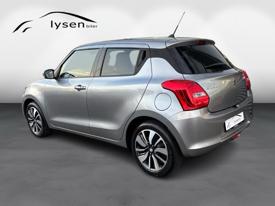 Suzuki Swift 1,2 Dualjet Exclusive CVT 5d