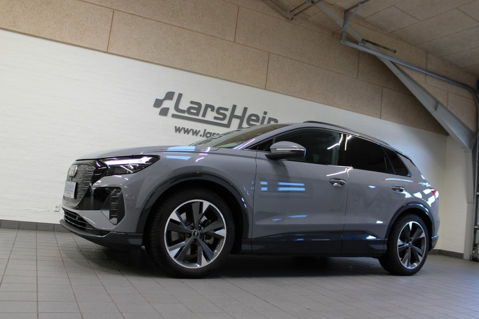 Audi Q4 e-tron 45 quattro 5d