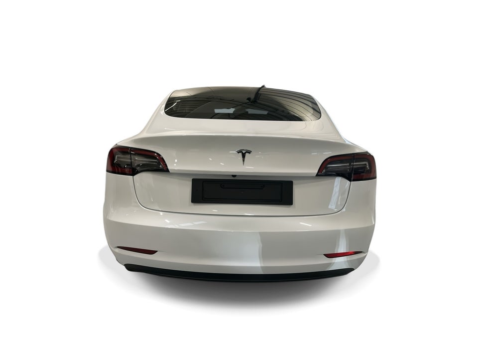 Tesla Model 3 Long Range RWD 4d