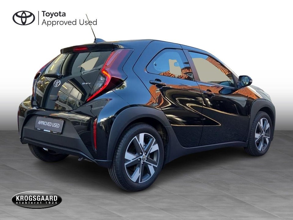 Toyota Aygo X 1,5 Hybrid Play Comfort CVT 5d
