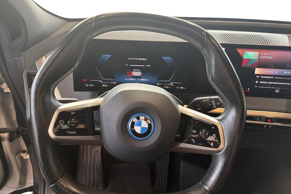 BMW iX xDrive40 Sport 5d
