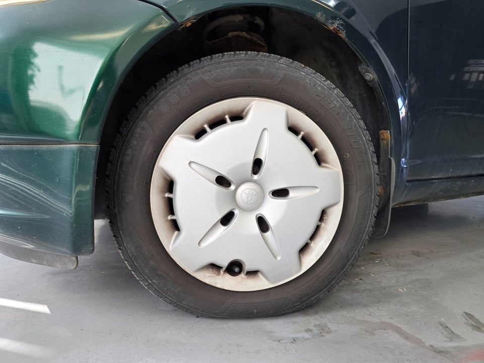 Toyota Yaris 1,3 Luna 5d