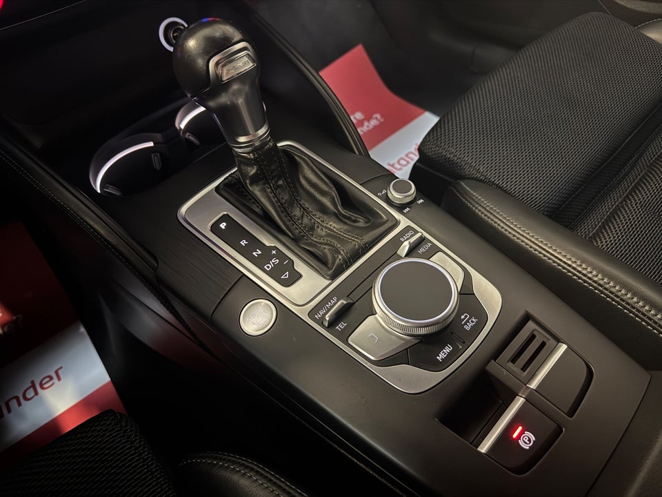 Audi A3 1,4 e-tron Sportback S-tr. 5d