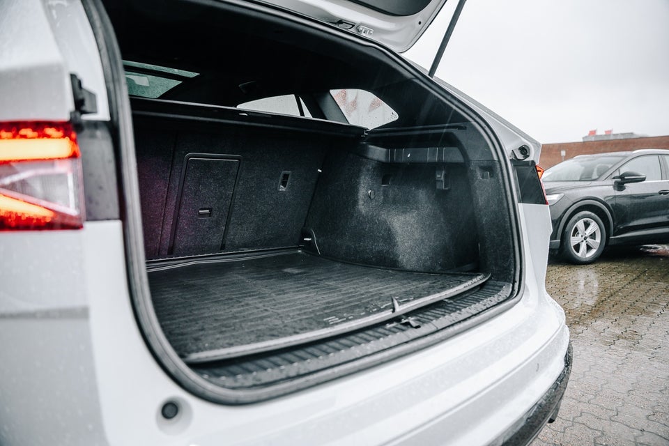 Skoda Enyaq 60 iV Sportline 5d