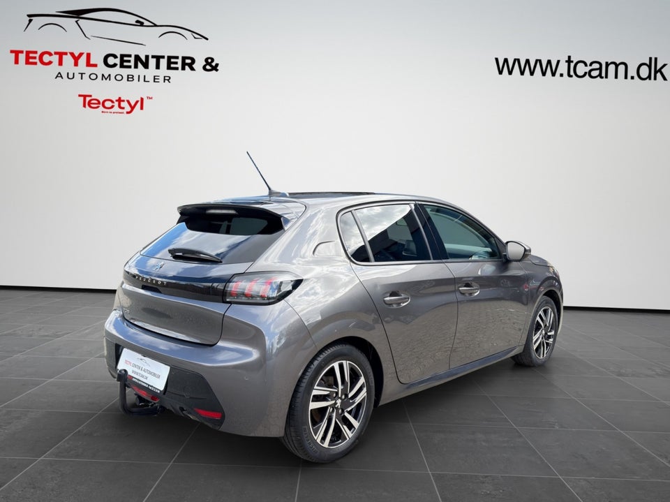 Peugeot 208 1,2 PureTech 100 Allure Sky 5d