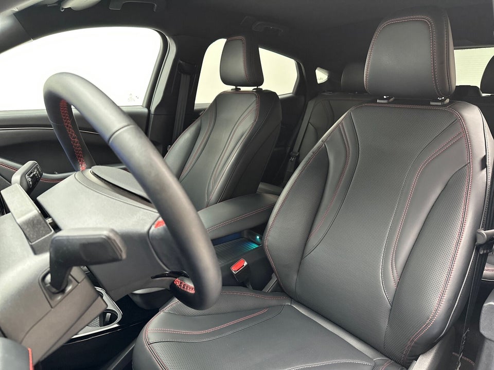 Ford Mustang Mach-E 98 Premium Extended Range 5d