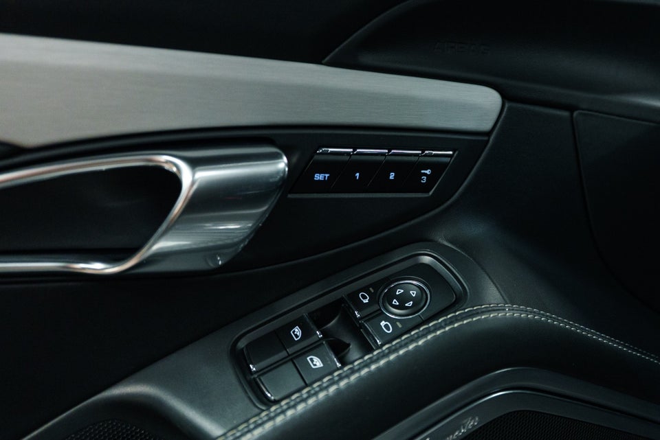 Porsche 911 Carrera S 3,8 50th Anniversary Edition Coupé PDK 2d