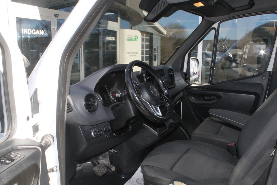 Mercedes Sprinter 316 2,2 CDi A2 Kassevogn aut. RWD