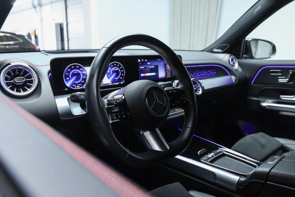 Mercedes EQB350 AMG Premium 4Matic 7prs 5d