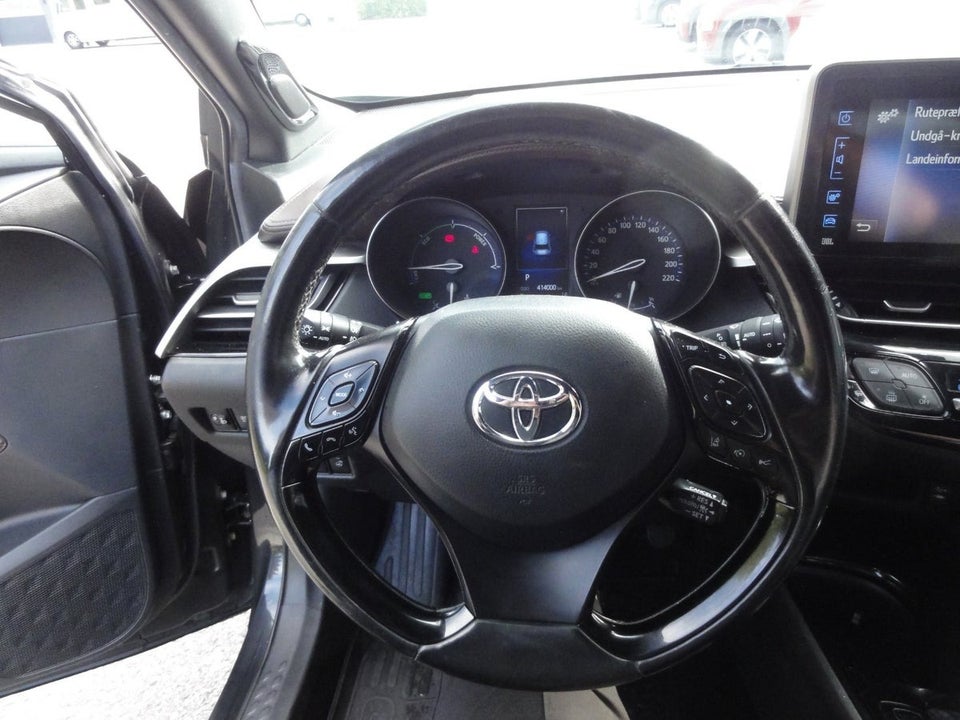 Toyota C-HR 1,8 Hybrid C-ULT CVT 5d