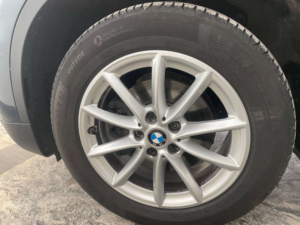 BMW X1 1,5 sDrive18i Advantage aut. 5d
