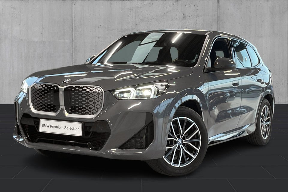 BMW iX1 eDrive20 M-Sport 5d