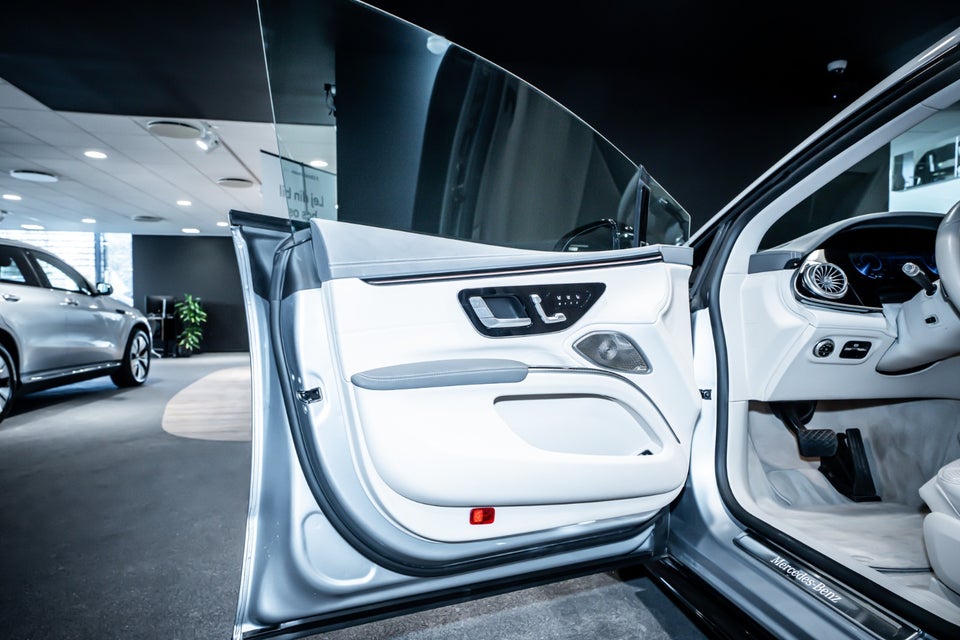 Mercedes EQS580 AMG Line 4Matic 5d