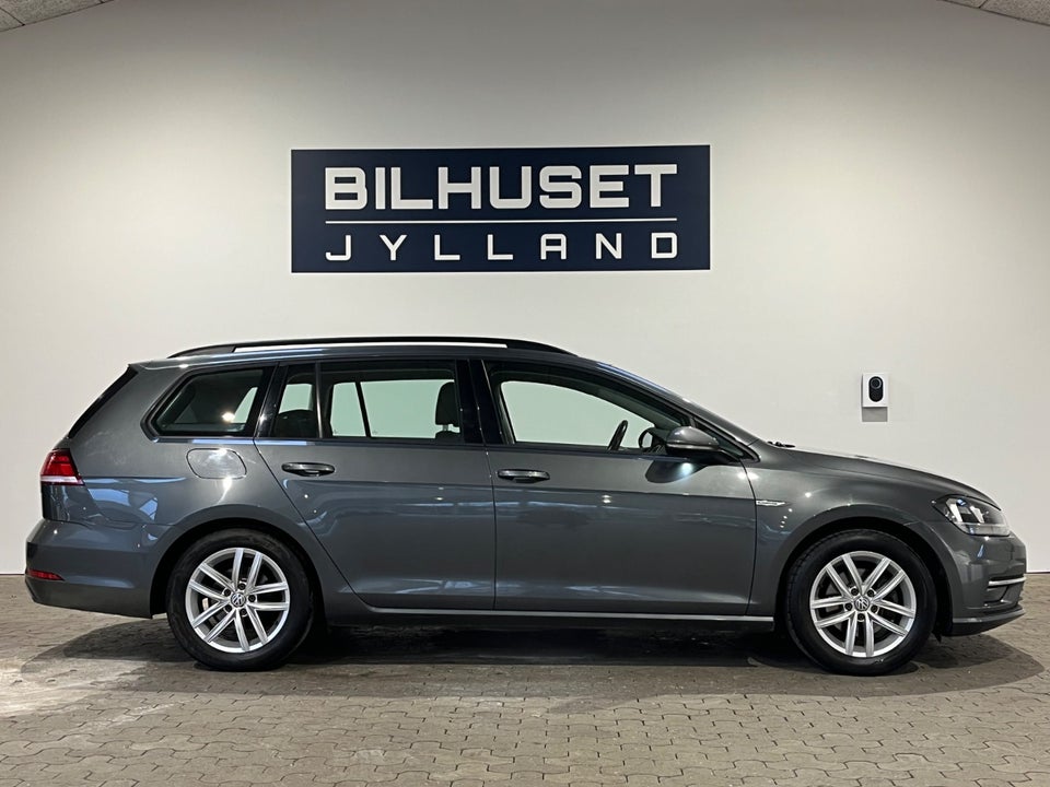 VW Golf VII 1,5 TSi 130 Comfortline Variant 5d