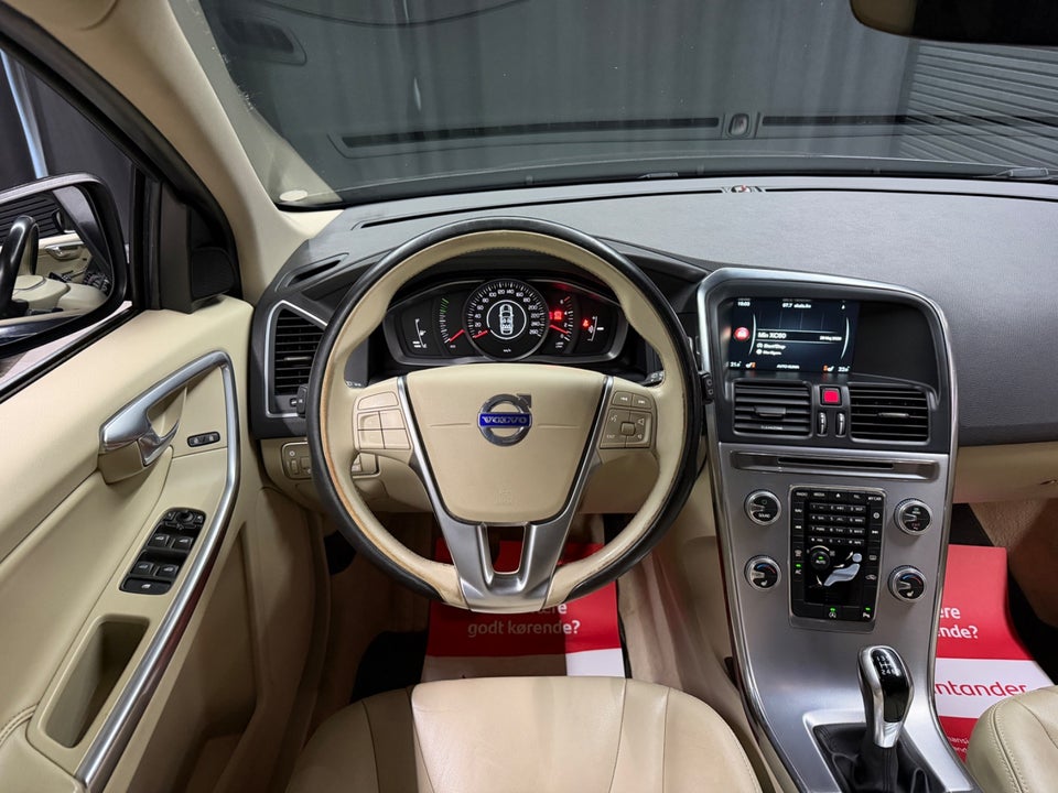 Volvo XC60 2,0 D3 150 Momentum 5d