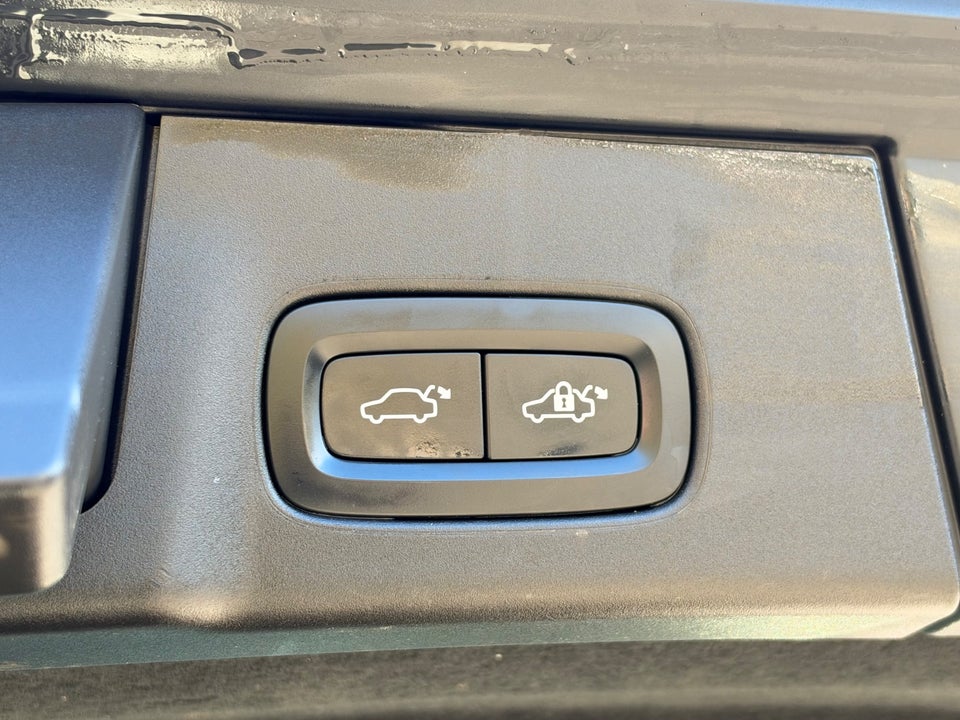 Volvo V90 2,0 T6 ReCharge Inscription aut. AWD 5d