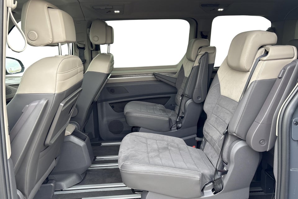 VW Multivan 1,5 eHybrid Style DSG 4Motion kort