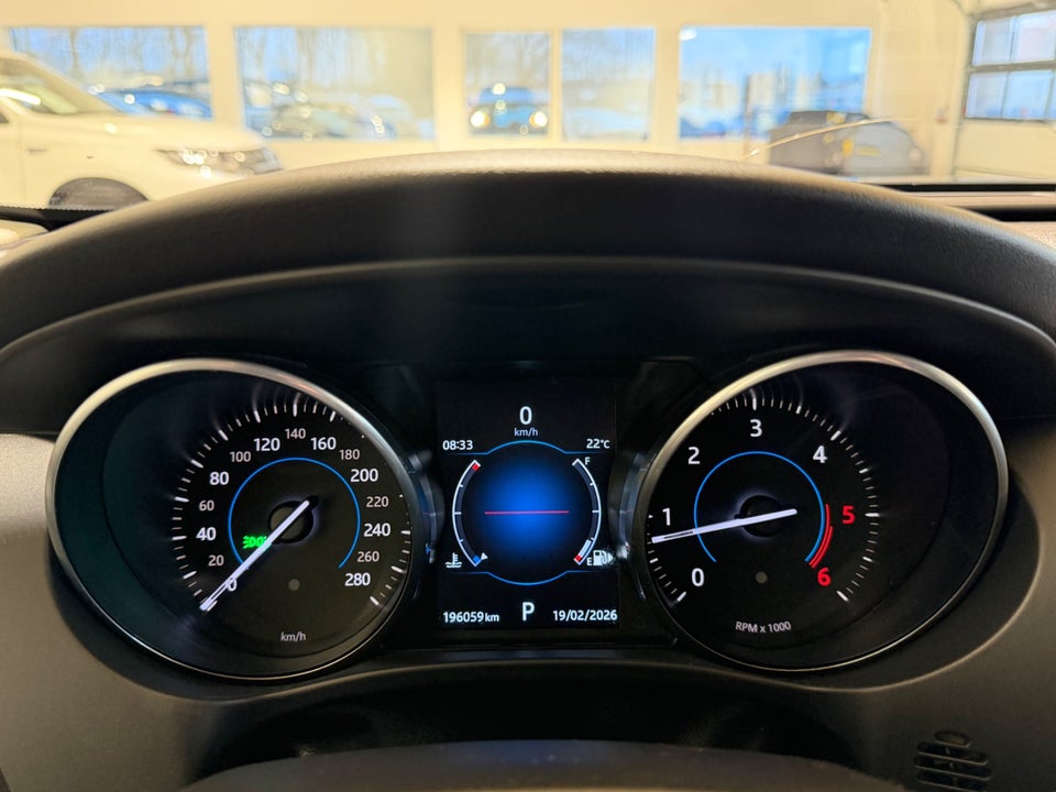 Jaguar F-Pace 2,0 D180 Pure aut. 5d