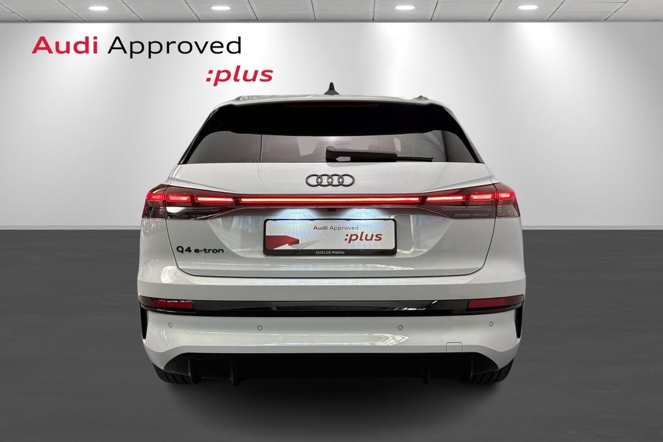 Audi Q4 e-tron performance 5d