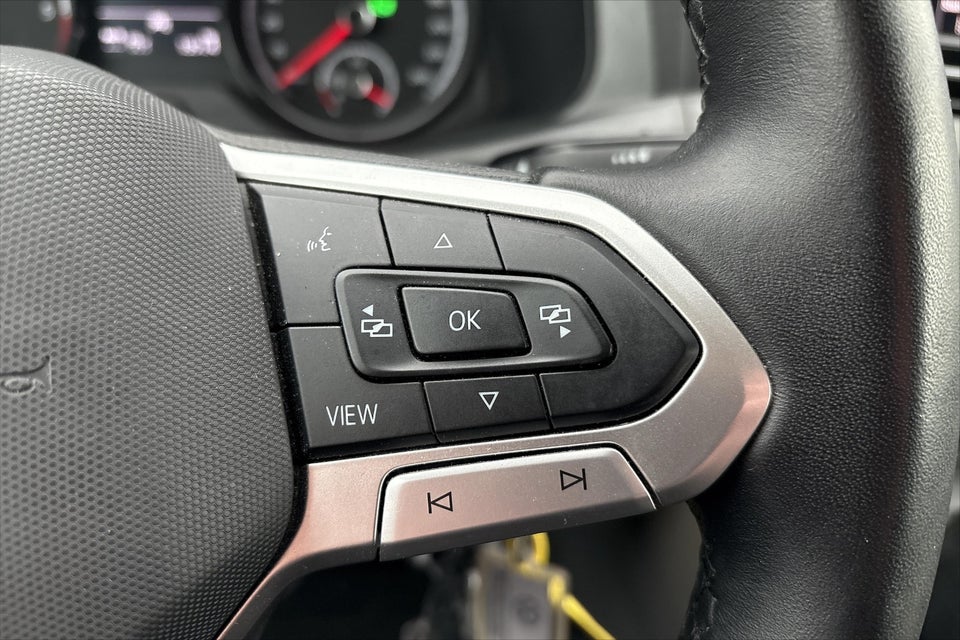 VW Transporter 2,0 TDi 150 Kassevogn DSG lang