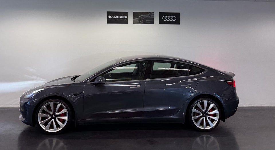 Tesla Model 3 Performance AWD 4d