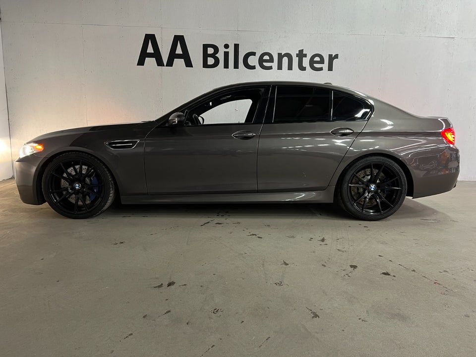 BMW M5 4,4 aut. 4d